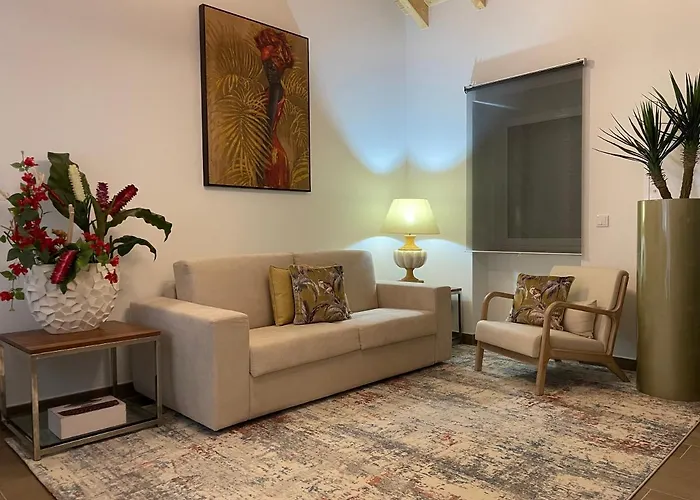 The Orange Tree Houses - Terraco By Live And Stay